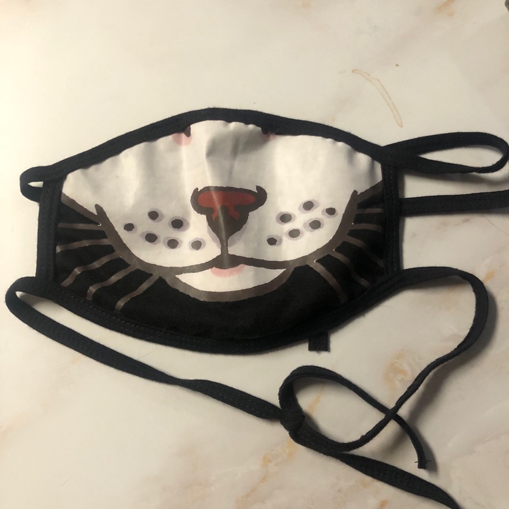 Monmon cats face mask